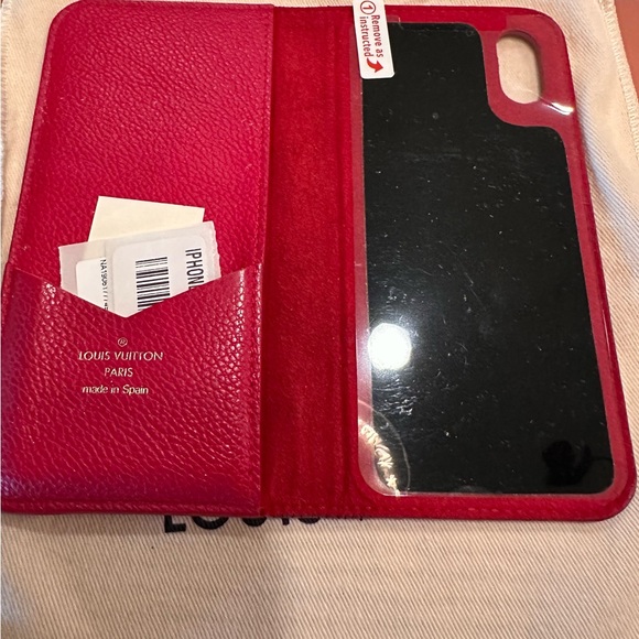 Louis Vuitton X/ Xs iphone folio case. Embossed red. - Picture 7 of 12